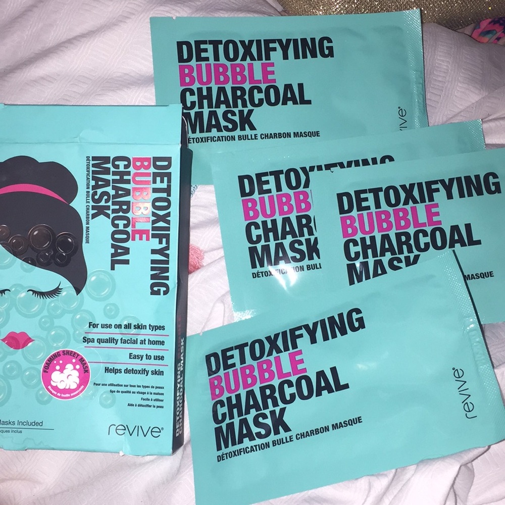 BUBBLE CHARCOAL MASK